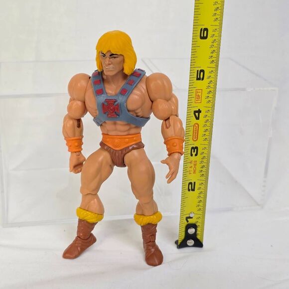 He-Man Masters of the Universe Action Figure 2020 Mattel 5.5" - Picture 4 of 5